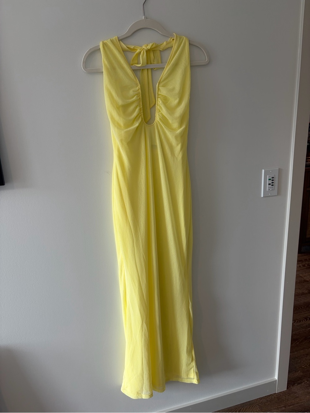 Hello Molly Yellow Halter Maxi Dress - Picture 4 of 6